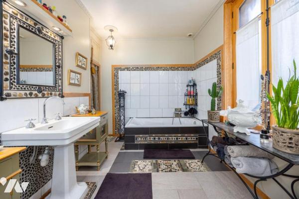 HYPER CENTRE AU CALME