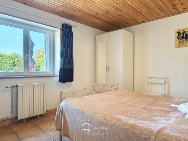 MAISON AVEC PISCINE ET GRAND GARAGE Lezay (79120)