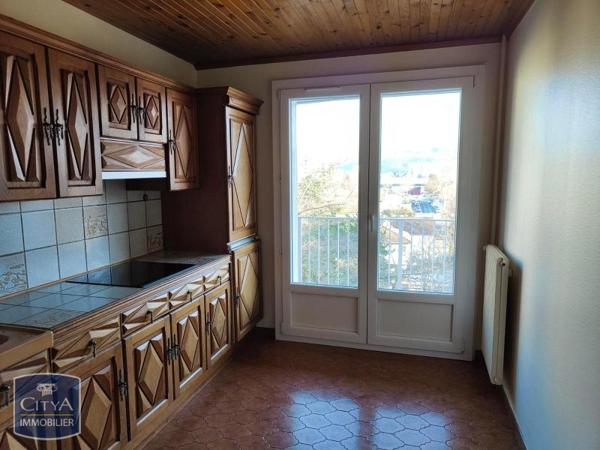 Location appartement 3 pièces de 83.77m²