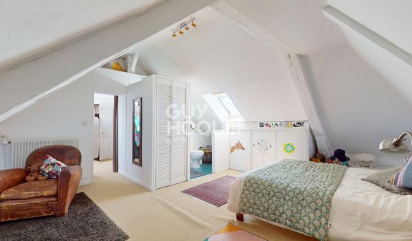 Maison Ouistreham 9 pièce(s) 251 m2