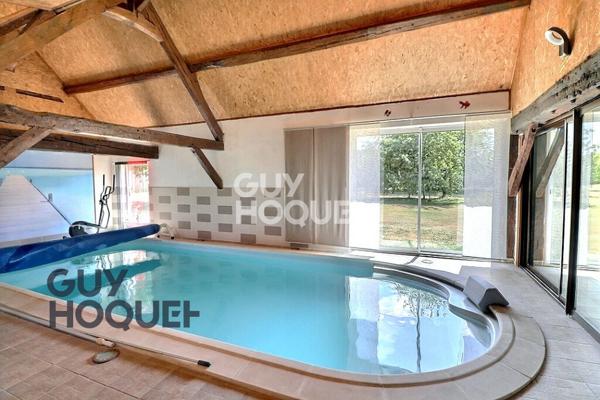 Mesnil en Ouche, proximité du château de Beaumesnil, tous commerces à pied.
