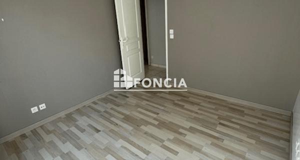 À vendre Appartement 3 pièces 62 m² - La Ferté-alais 91590