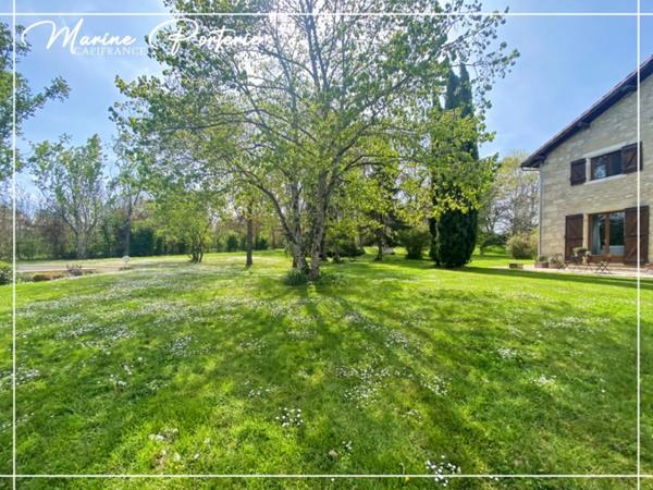 Dpt Gers (32), à vendre proche de AUCH belle maison en pierre 235m² habitable