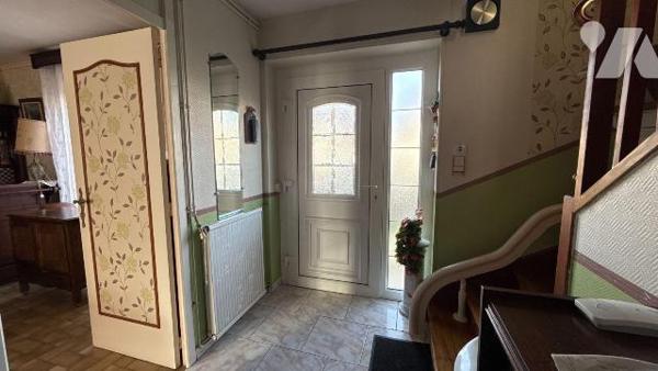 A vendre - Châlons-en-Champagne - Maison T5 de 85 m² 

Secteur Grévières, à proximité de la z...