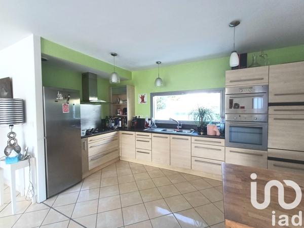 Maison à vendre 6 pièces 131 m² Saint-Sébastien-sur-Loire