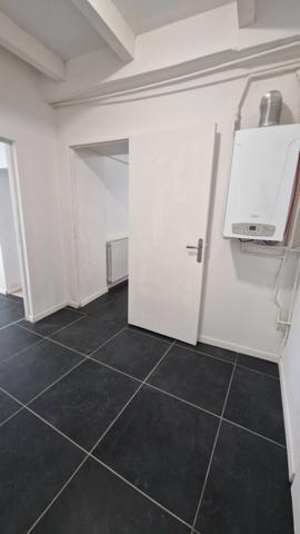 APPARTEMENT F6 TYPE MAISON 4 CHAMBRES - GARAGE ET TERRASSE