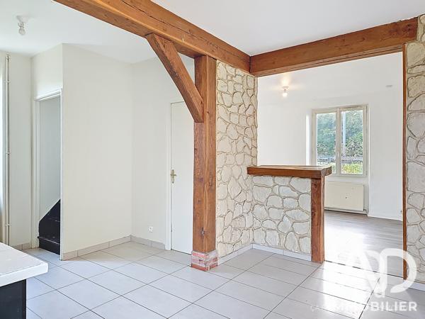 Maison à vendre 3 pièces 74,5 m² Saint-Julien-du-Sault
