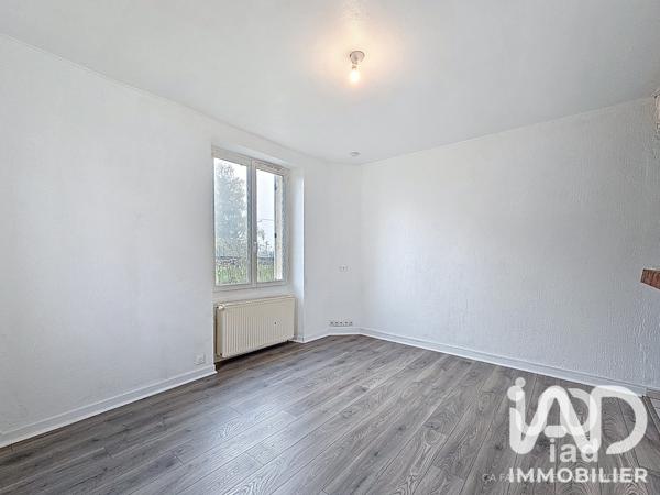 Maison à vendre 3 pièces 74,5 m² Saint-Julien-du-Sault
