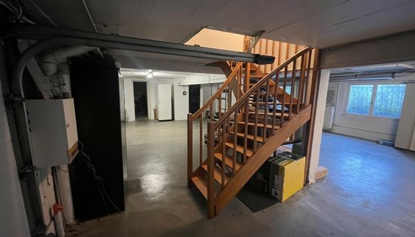 BELLE MAISON • MARCQ-EN-BAROEUL • 167 m² • JARDIN 200 m²