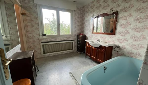 BELLE MAISON • MARCQ-EN-BAROEUL • 167 m² • JARDIN 200 m²
