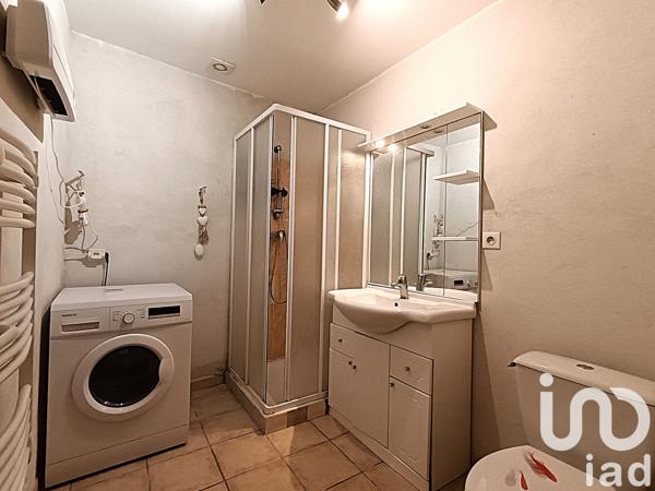 Appartement à vendre 3 pièces 58 m² Saint-Julien-de-Peyrolas