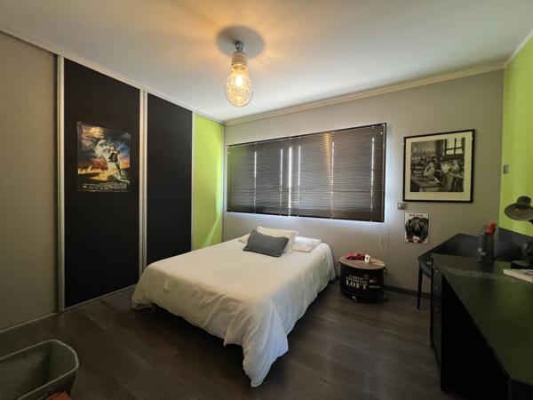 Maison 6 pièce(s) 4 chambre(s) 176.1 m²