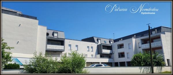 Dernier étage avec ascenseur et superbe terrasse T3 JURANCON (64)
