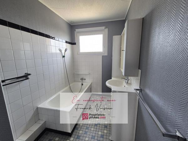 A VENDRE au Boupère, Maison de 89 m2 env avec 3 Chambres sur une parcelle de 622 m2 env