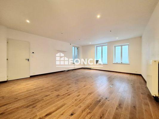 À vendre Local commercial 3 pièces 89.25 m² - ÉPinal 88000