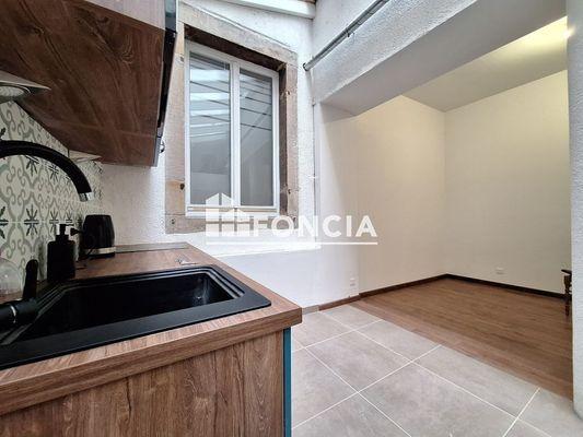 À vendre Local commercial 3 pièces 89.25 m² - ÉPinal 88000