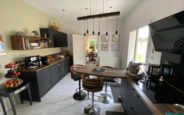 Maison à vendre    5 pièces •  Les Mathes