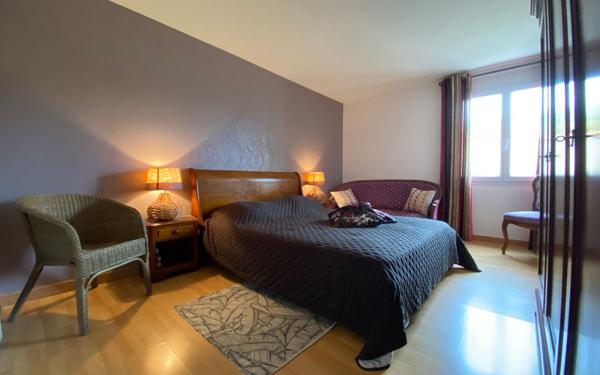 Maison à vendre    5 pièces •  Les Mathes