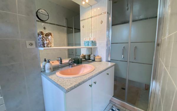 Maison à vendre    5 pièces •  Les Mathes