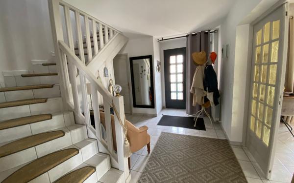 Maison à vendre    5 pièces •  Les Mathes