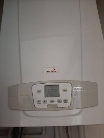 APPARTEMENT ENTIEREMENT RÉNOVÉ. 81 M² HABITABLE AVEC GARAGE ET CAVE