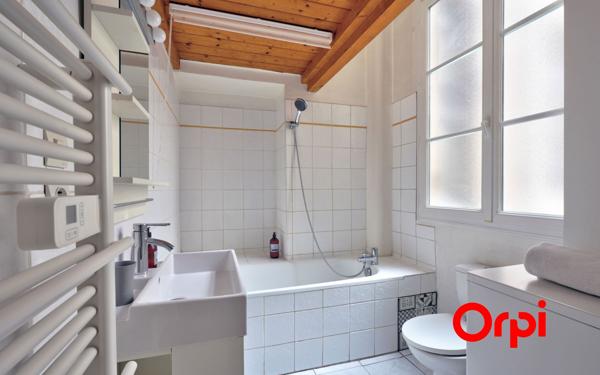 Appartement à vendre    2 pièces • 58,15 m2 Lyon 2