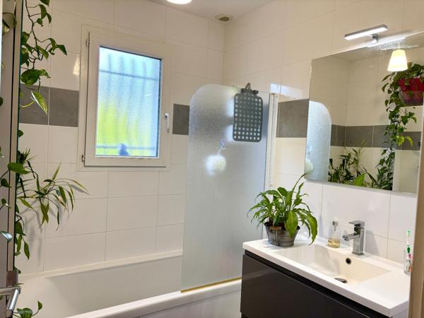 Maison plain-pied dans un quartier calme