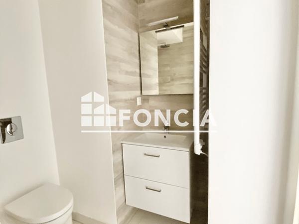 Location Studio 18.52 m² - 5 PLACE EUGENE ROLLAND Metz 57000