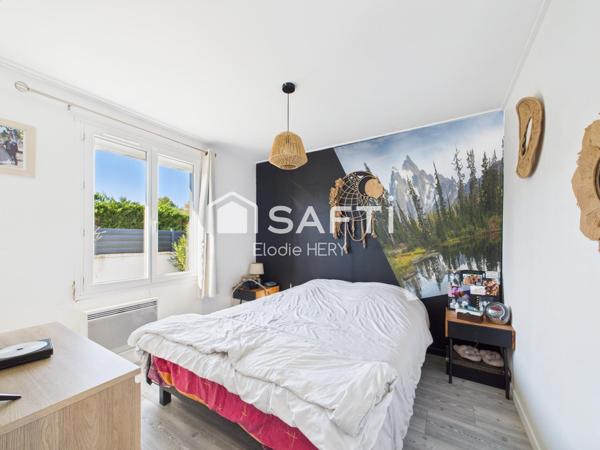 Le Taillan-Médoc – Maison familiale avec piscine, à deux pas des commodités et du Tram A