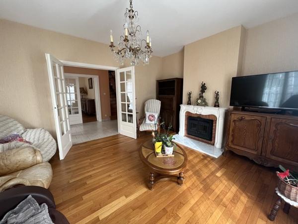 Maison à vendre |  Montluçon |  7 pièces | 137 m²