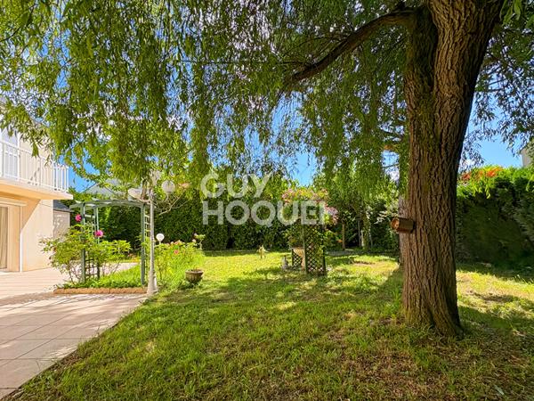 Maison spacieuse à vendre à Bussy Saint Georges - Référence T283