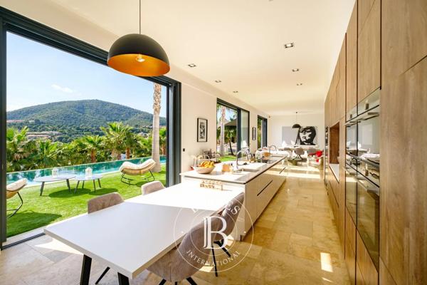 Les Issambres, Appartement 4 Chambres -  300 m² à vendre