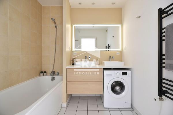Appartement Saint Ouen Sur Seine 3 pièce(s) 62.39 m2