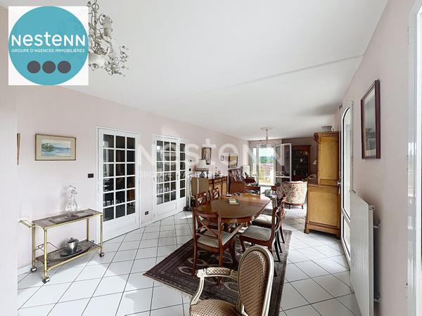 Rare à la vente ? Appartement 5 pièces lumineux avec vue imprenable sur la Loire terrasse.