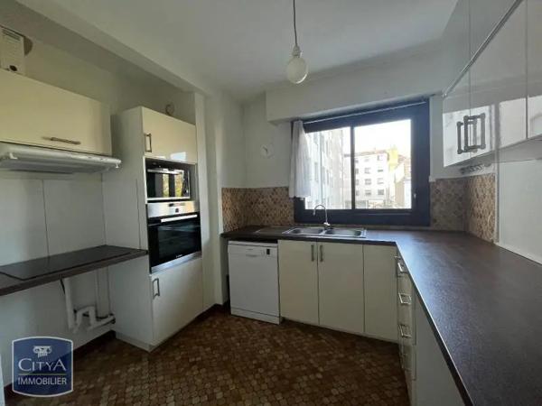 Appartement à louer 5 pièces 101.47m²