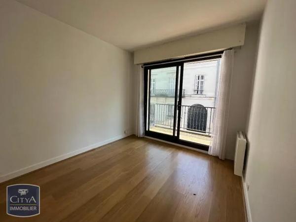 Appartement à louer 5 pièces 101.47m²