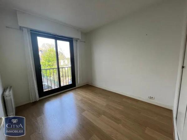 Appartement à louer 5 pièces 101.47m²