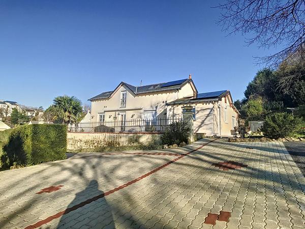 Saumur - Maison familiale avec beaux volumes