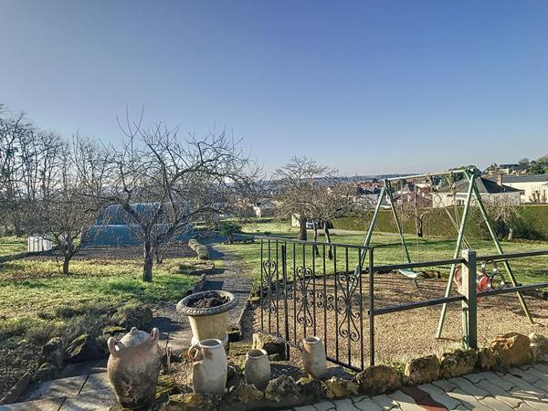 Saumur - Maison familiale avec beaux volumes
