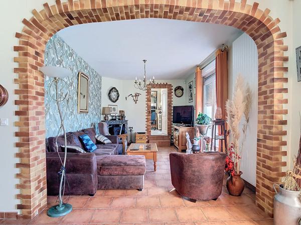 Saumur - Maison familiale avec beaux volumes