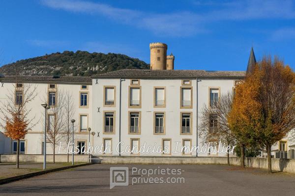 Superbe appartement bourgeois en duplex - Centre FOIX