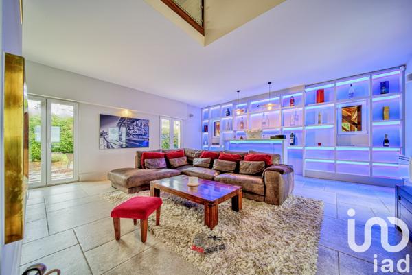 Maison d’architecte 8 pièces de 294 m² à Villerupt (54190)