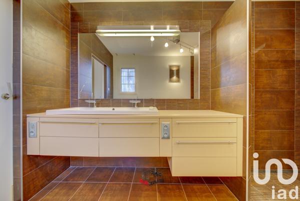 Maison d’architecte 8 pièces de 294 m² à Villerupt (54190)