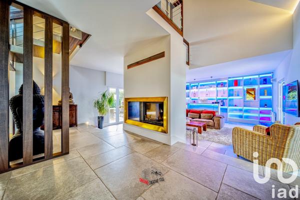 Maison d’architecte 8 pièces de 294 m² à Villerupt (54190)