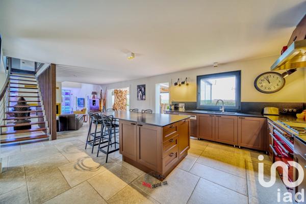 Maison d’architecte 8 pièces de 294 m² à Villerupt (54190)