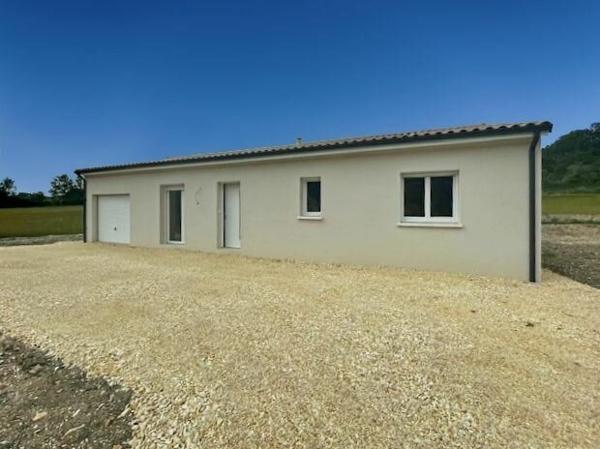 Maison à vendre    4 pièces •  Saint-Astier