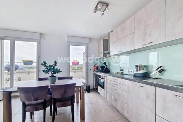 Appartement à vendre 4 pièces de 80 m² à Jouy-le-Moutier