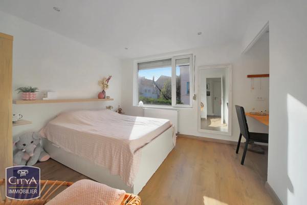 Maison à vendre 5 pièces 127m² Béthune (62400)