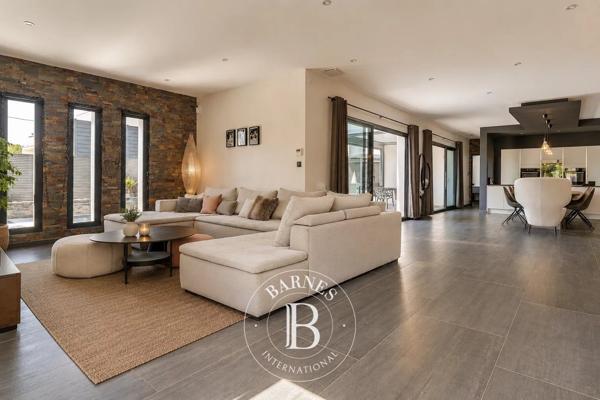 Castelnau-le-Lez, Maison 4 Chambres -  218 m² à vendre