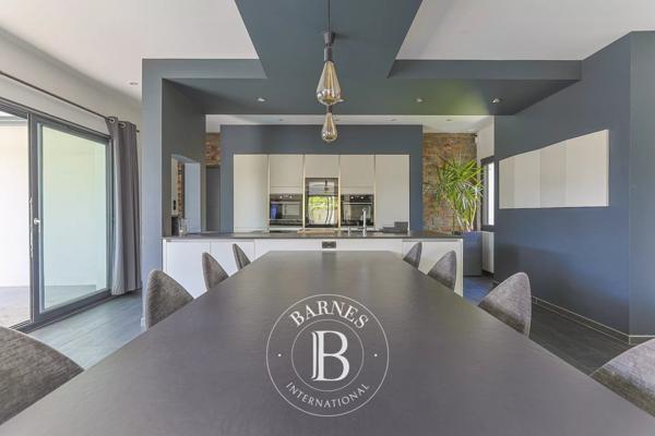 Castelnau-le-Lez, Maison 4 Chambres -  218 m² à vendre